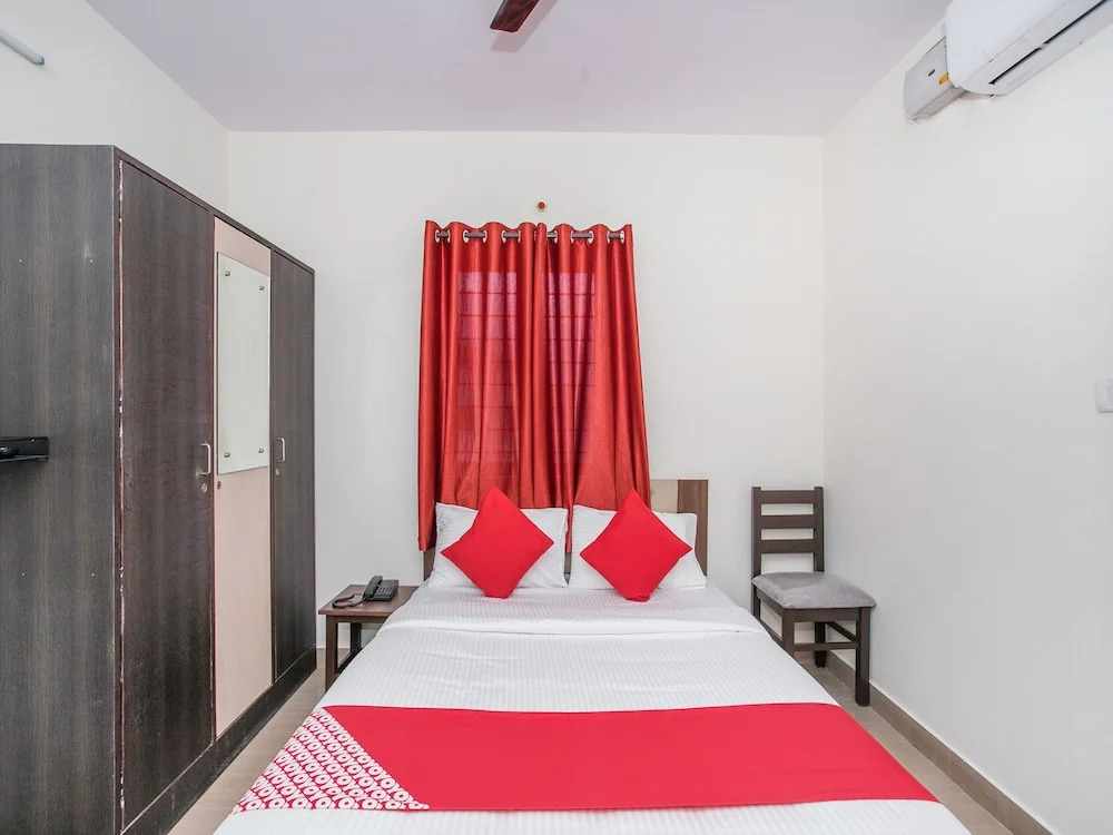 OYO 14519 Sunrise Residency