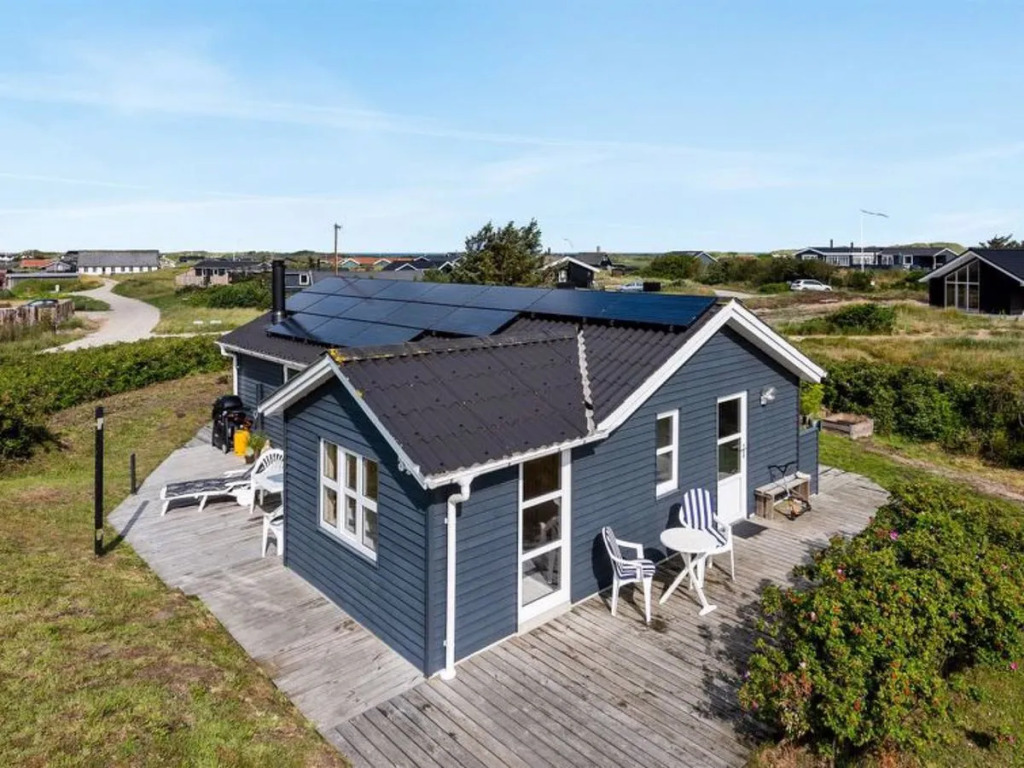 "Anpaytoo" - 350m from the sea in NW Jutland