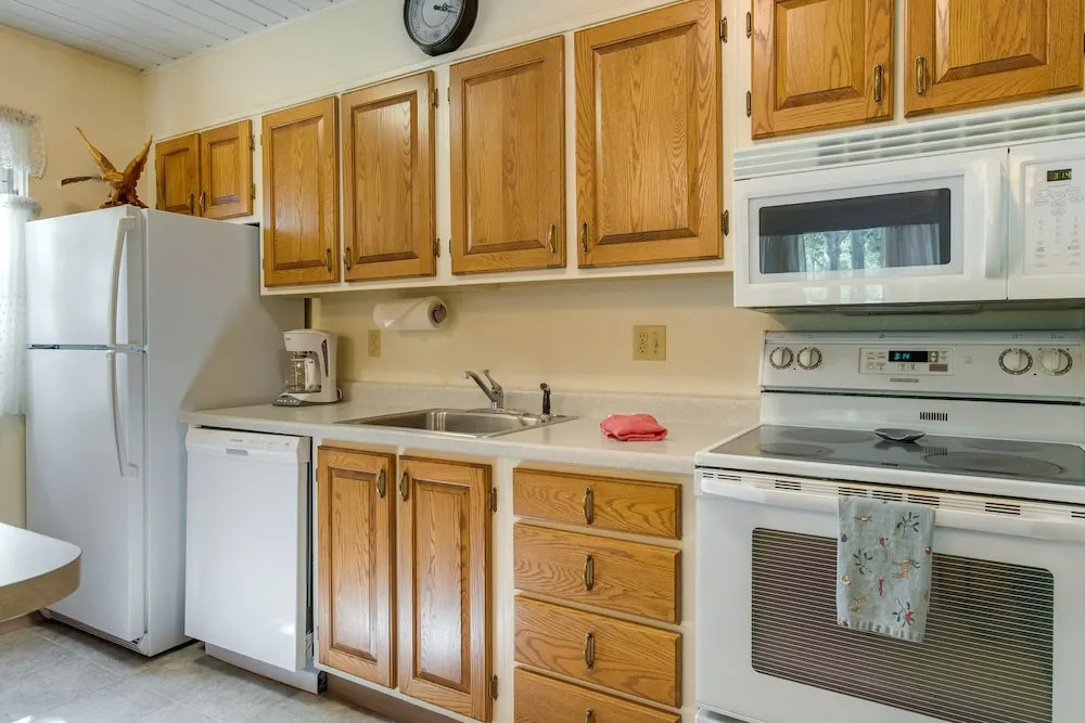 Cozy Winter Park Getaway ~ 3 Mi to Ski Resort Lift