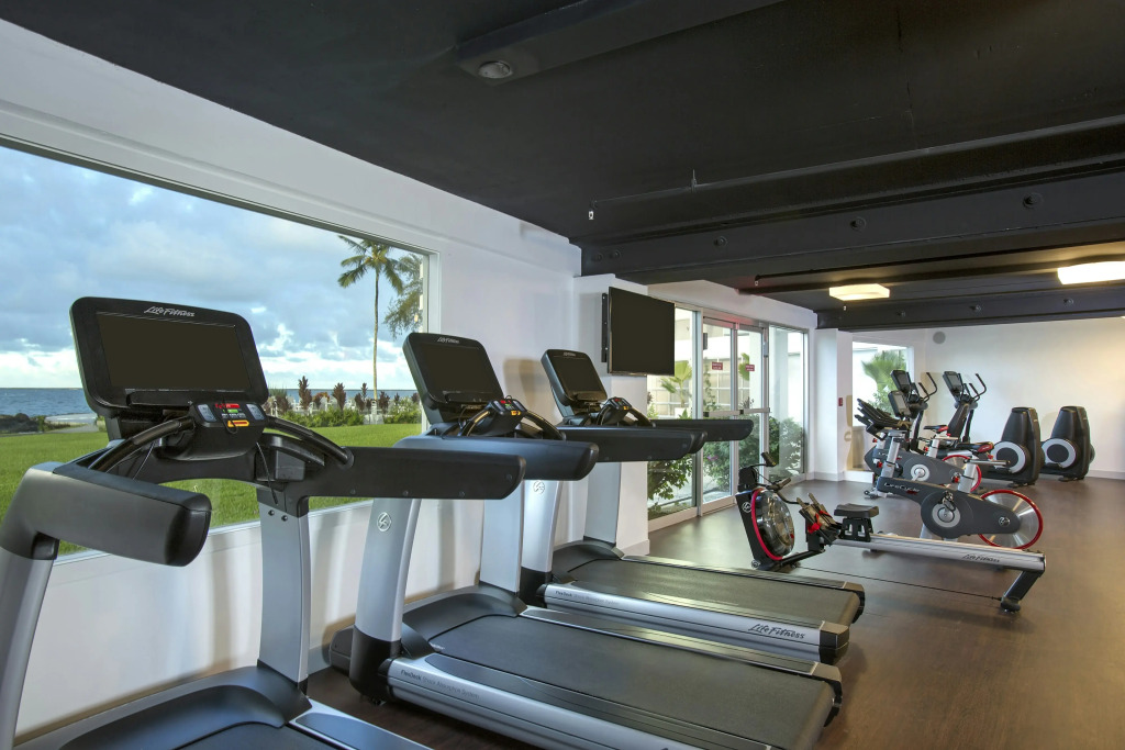 Grand Naniloa Hotel, a Doubletree by Hilton