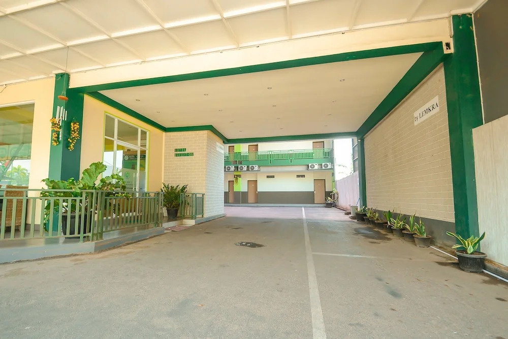 Airy Syariah Sumber Pangeran Cakrabuana Cirebon