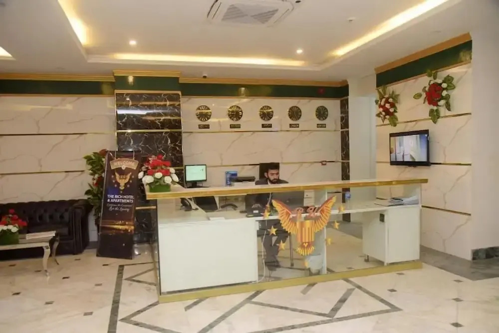 The Rich Hotel & Apartments