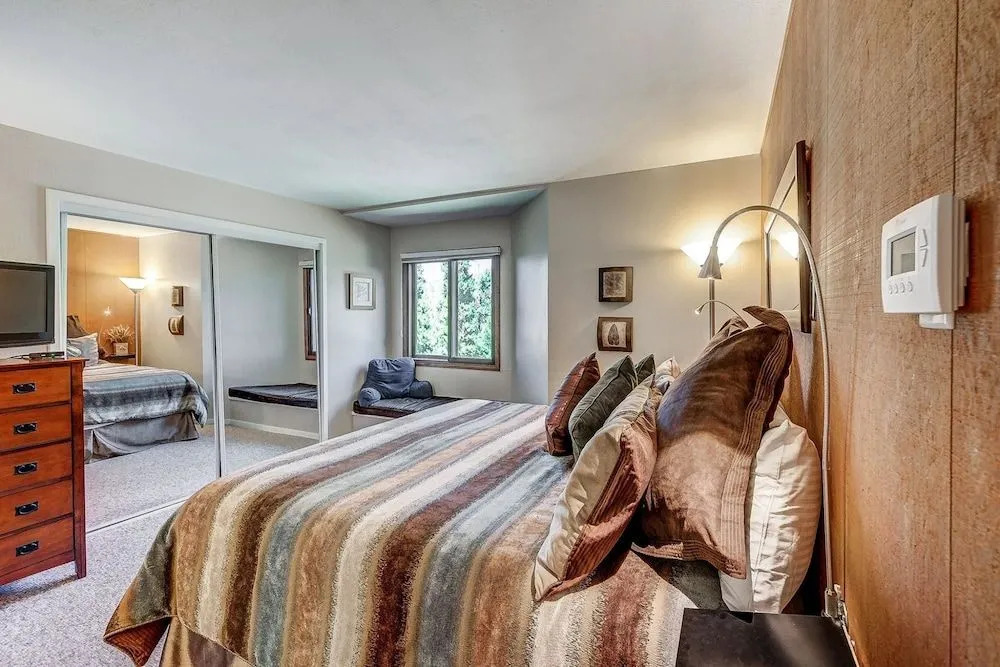 1088 Wild Irishman 2 Bedroom Condo by RedAwning