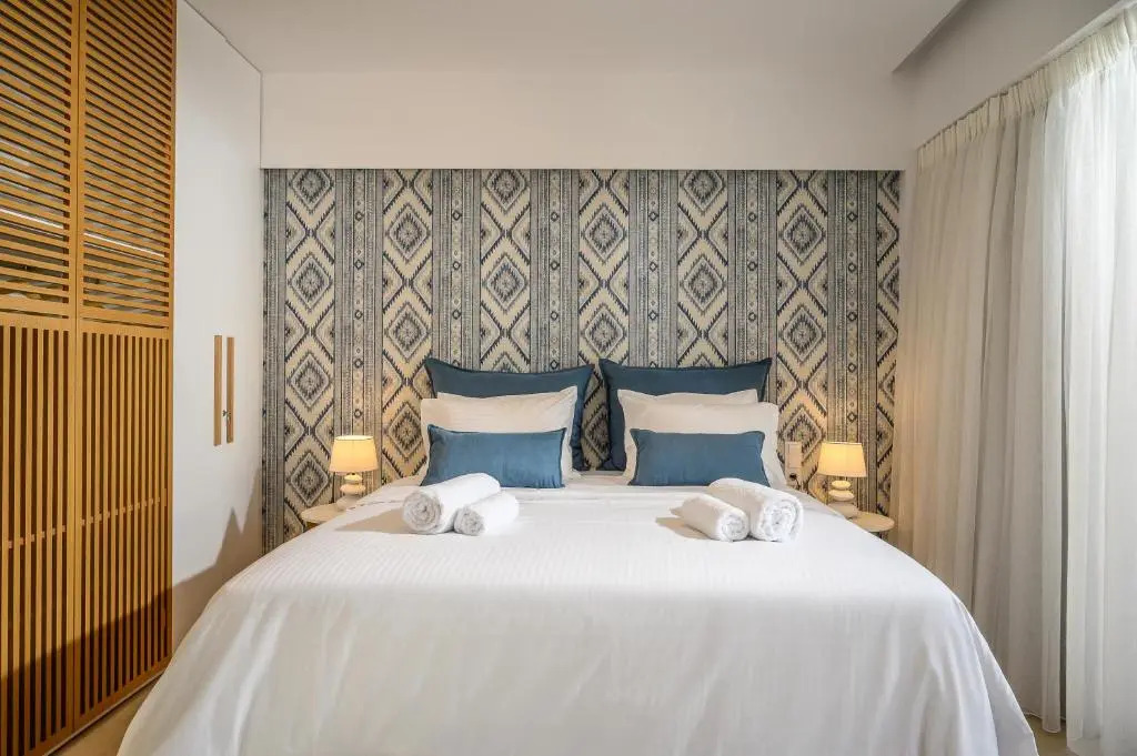 Talise II Luxury Suites