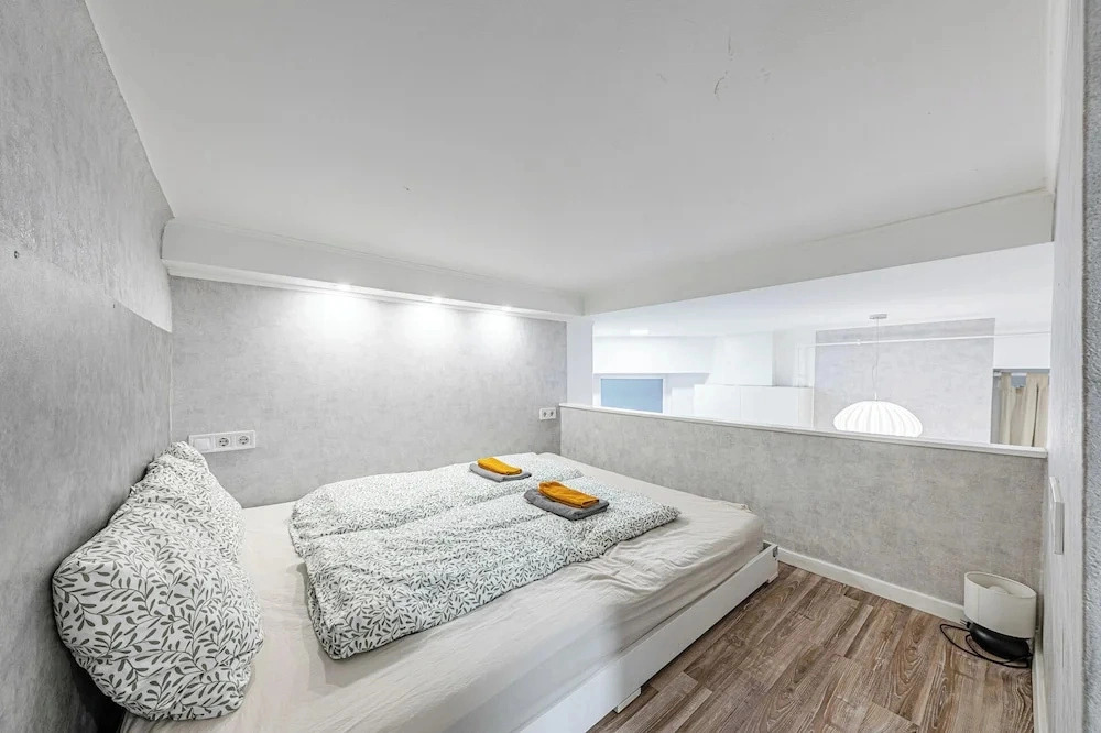 Casa Bella Apartments