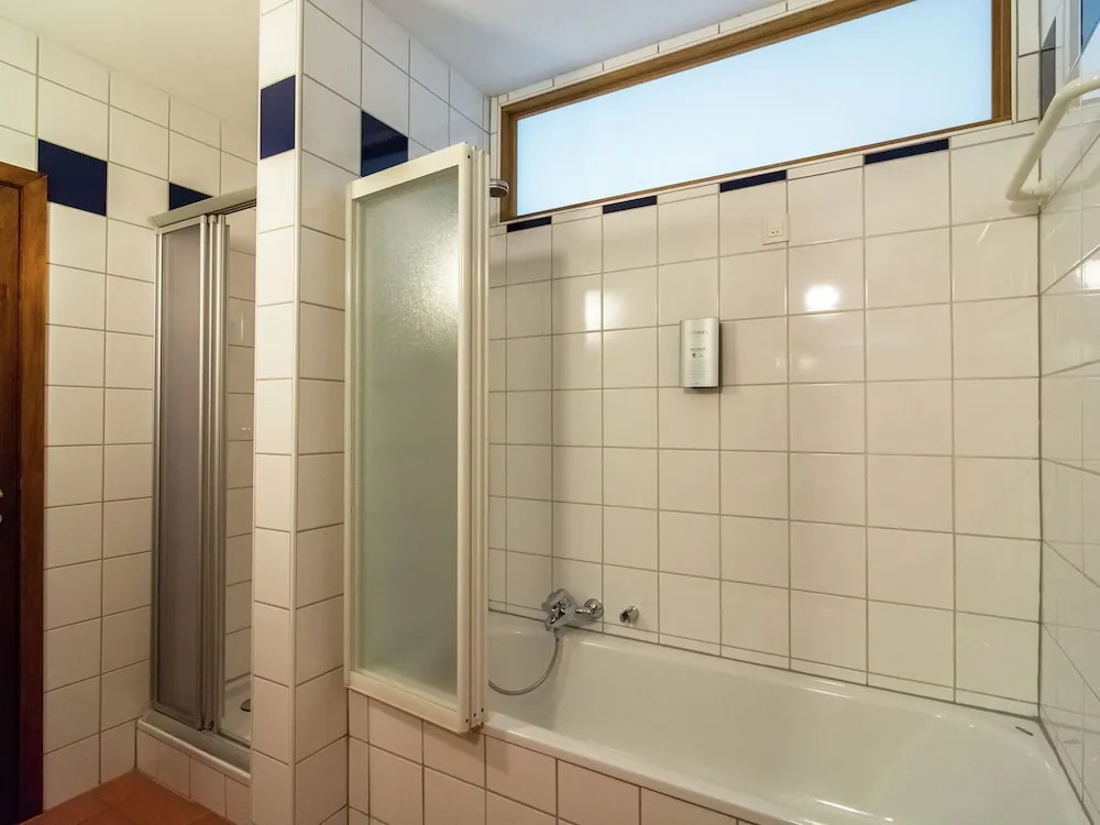 Beautiful Building, With Separate Apartments, Perfect for Family Celebrations