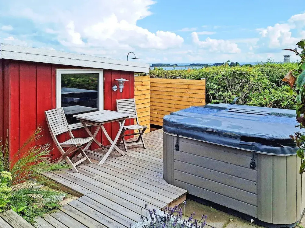 6 person holiday home in Lemvig