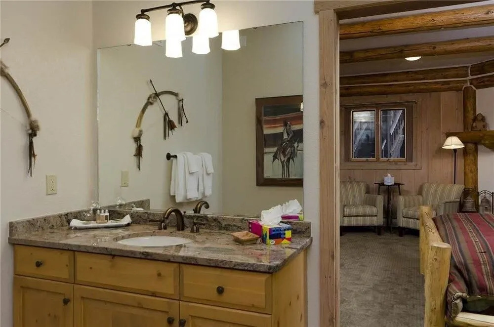 Ponderosa Lodge