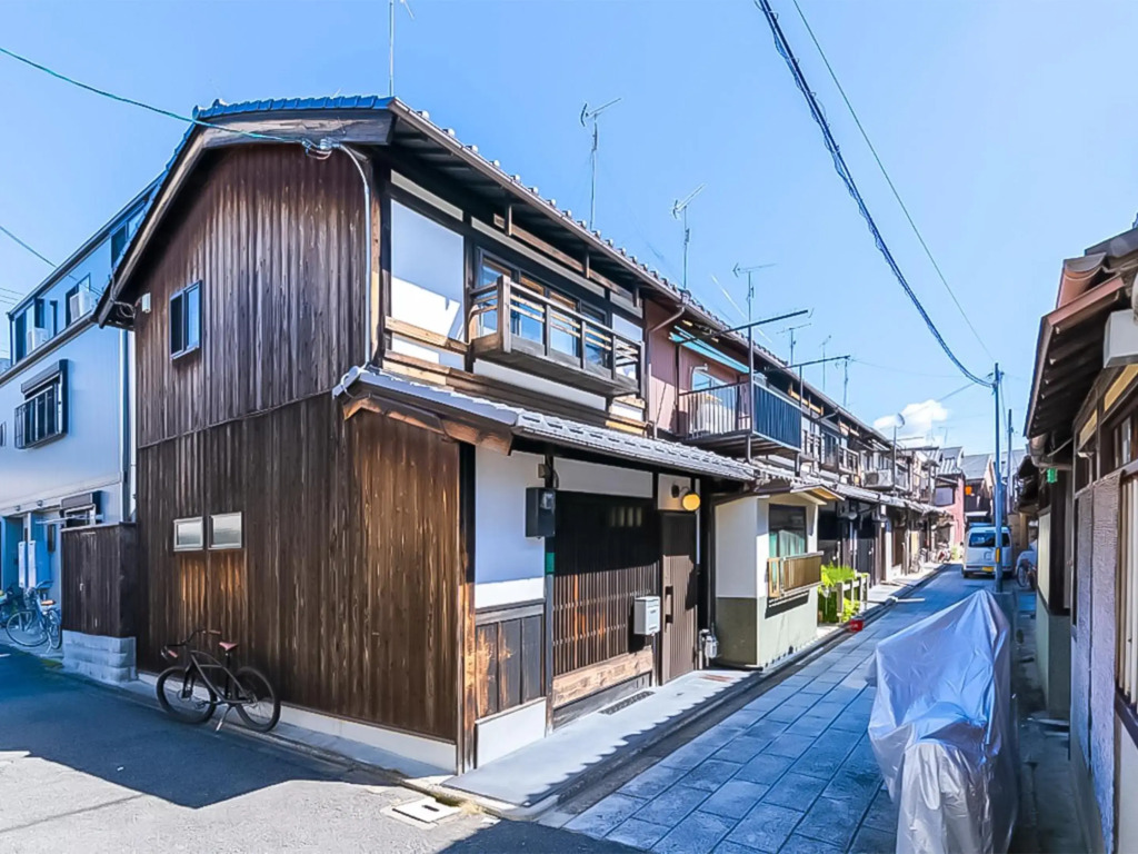 慶有魚·二条城(Kyotofish·Nijojo)*百年町屋青石板*庭院浴缸*二条站6分钟*民宿认证