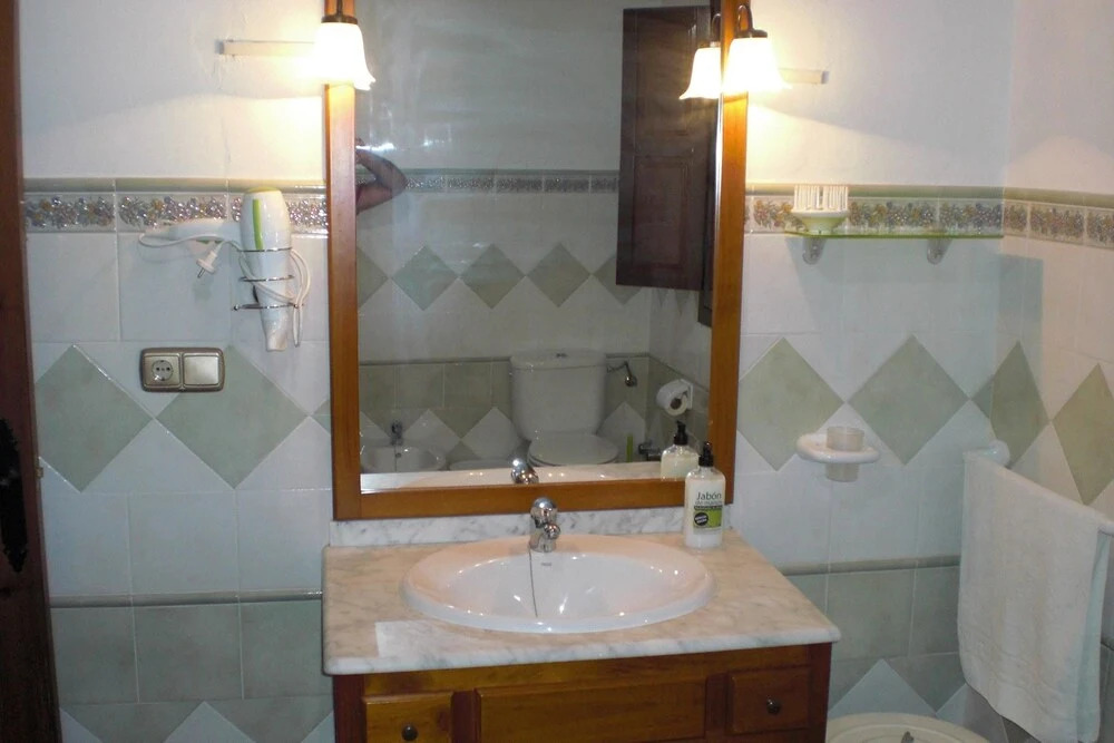 Villa With 3 Bedrooms in El Chorro, With Wonderful Mountain View, Priv