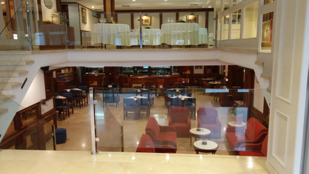 Hotel Serantes