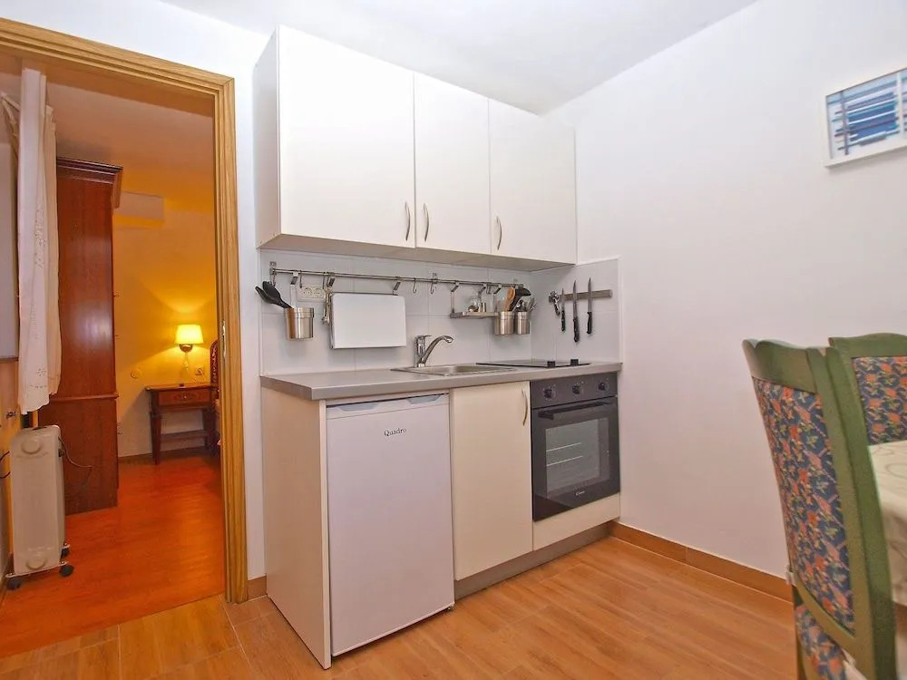 Apartment 1278