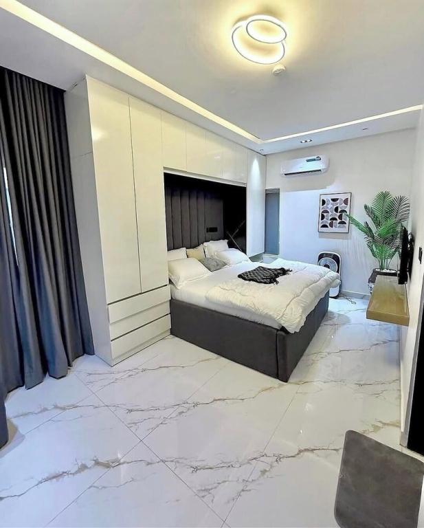 Royal Dean Hotels & Suites