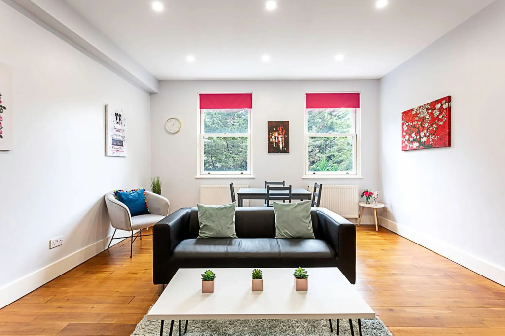 Modern Clapham Apartment