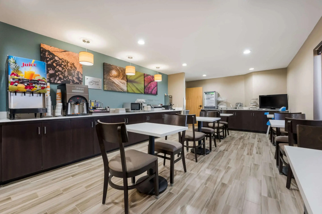 Sleep Inn & Suites Cullman I-65 exit 310