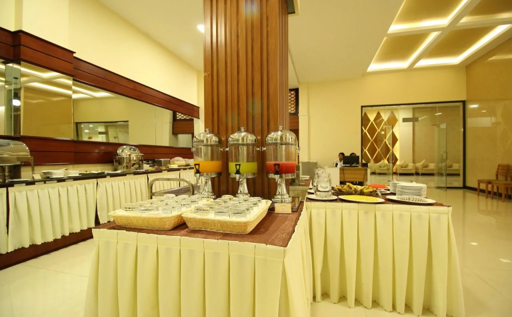 Victoria Palace Hotel