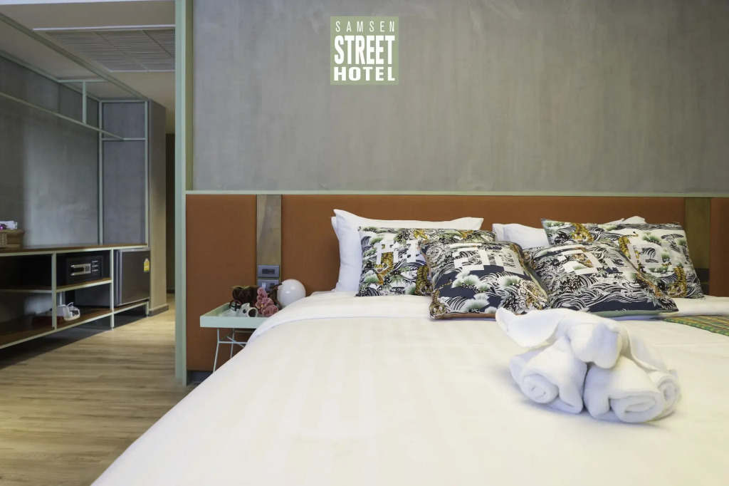 Samsen Street Hotel