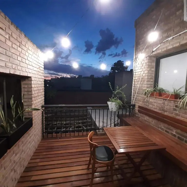 Hermoso departamento entero 2 Dormitorios con cochera B Urca