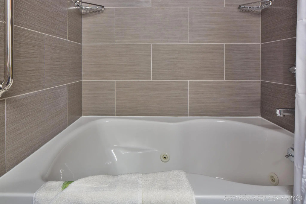 Country Inn & Suites by Radisson, Staten Island