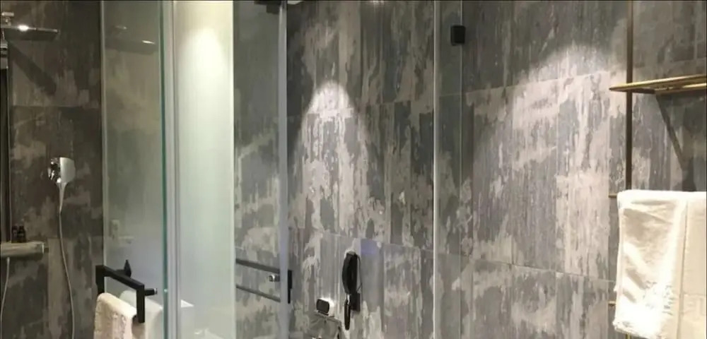 Yu Hotel