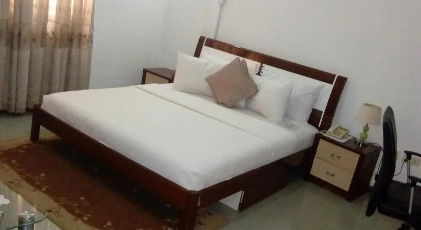 Eastoment Hotel