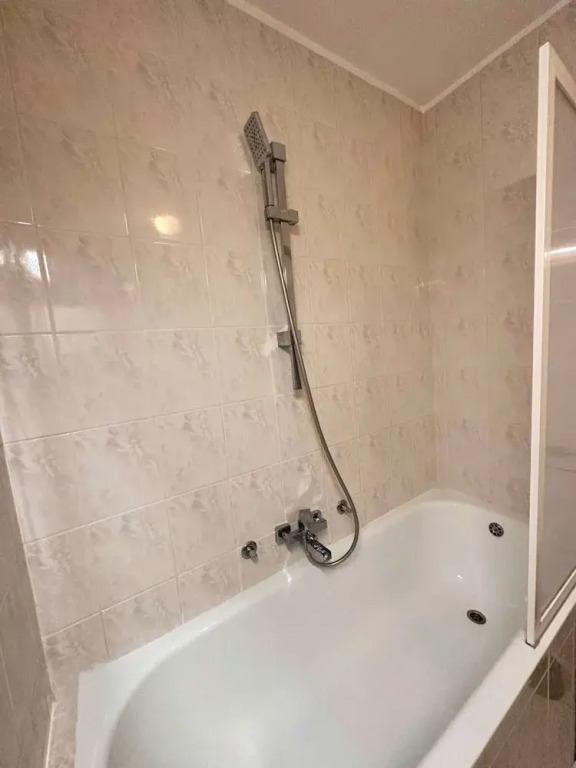 Charming City Loft Apartment With Free Parking