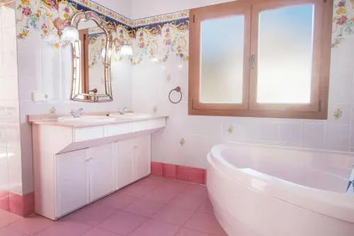 Villa Ibiza - Plusholidays