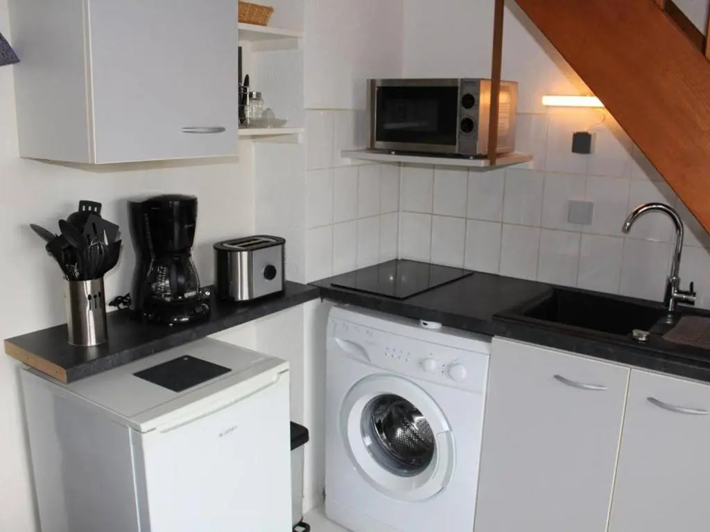 Appartement Gruissan, 1 pièce, 4 personnes - FR-1-229-69