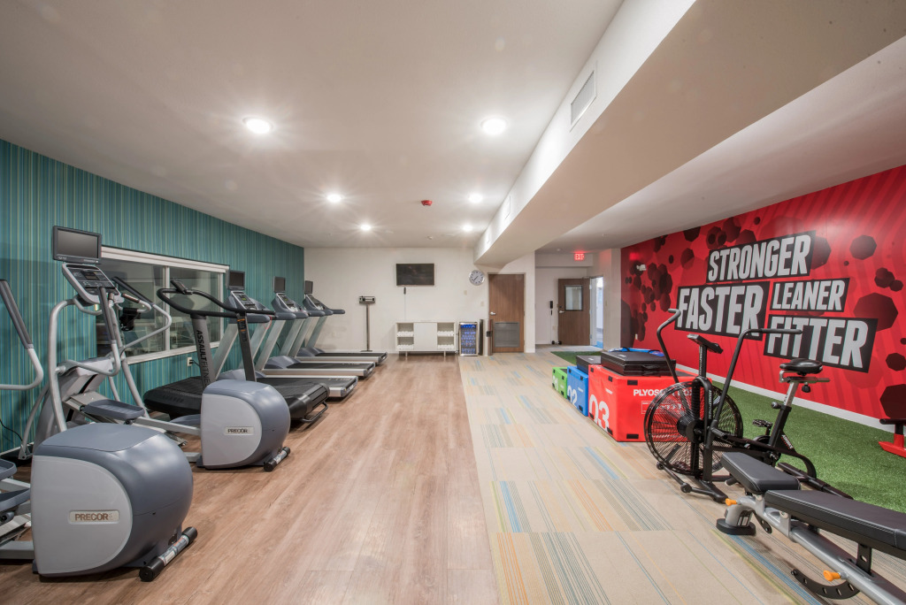 Holiday Inn Express & Suites - Houston Westchase - Westheimer by IHG