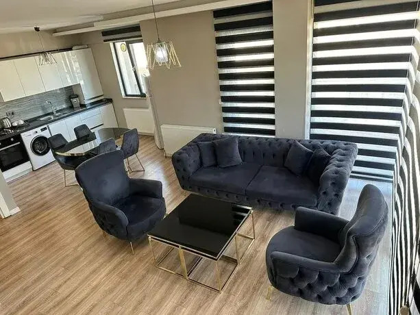 Ef Sui̇t Otel