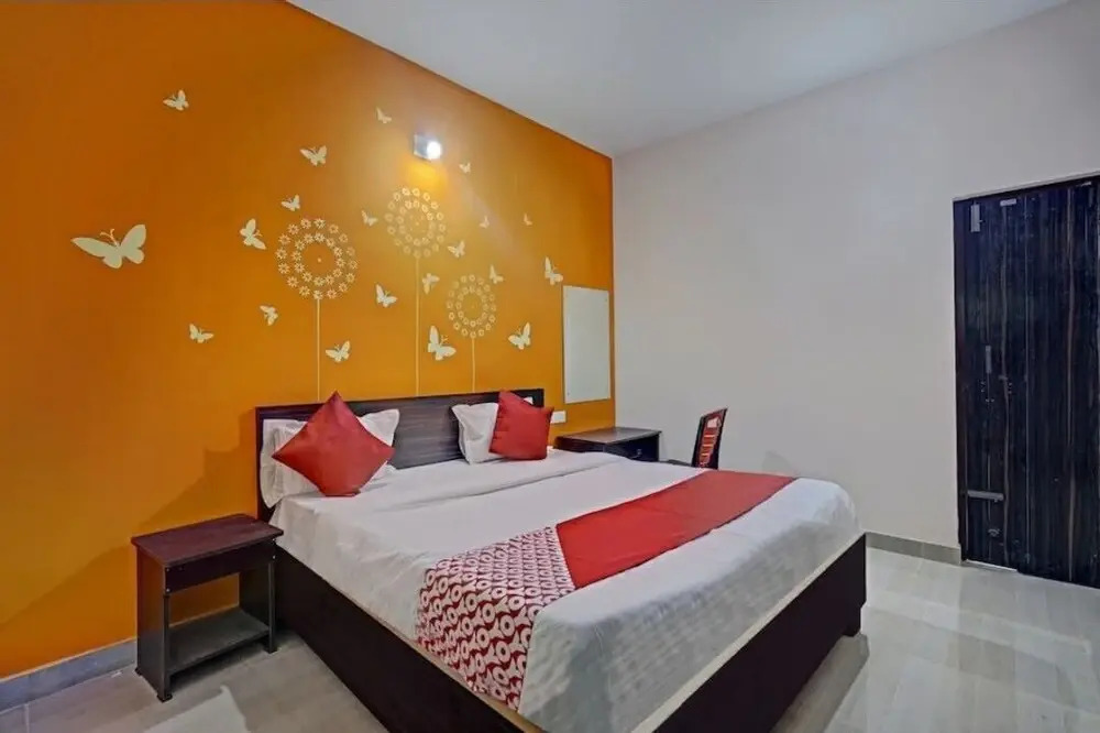 Khandai Palace 2 by OYO Rooms