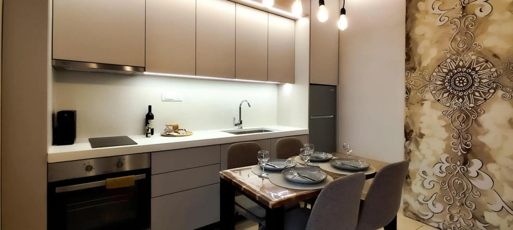 Niki Apartments