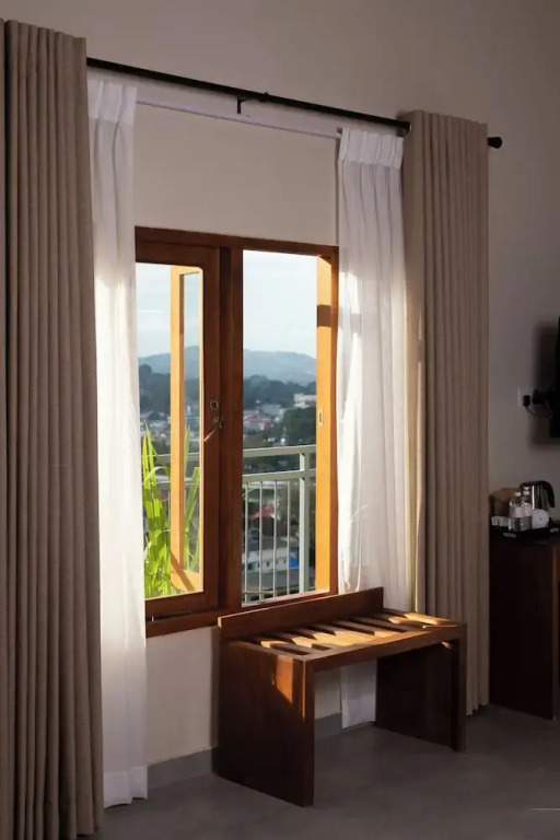 Oak Ray Sky Terrace