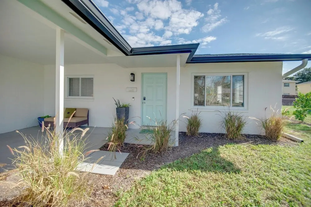 Cozy & Bright Naples Abode w/ Community Amenities!