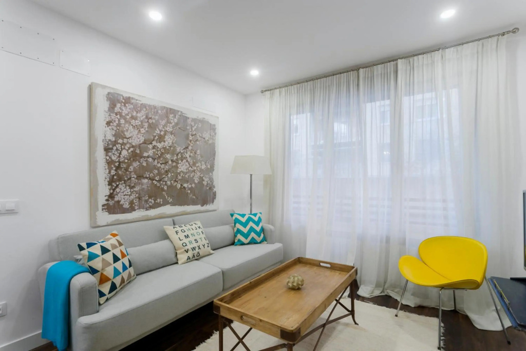 Dobo Rooms Fernando El Catolico