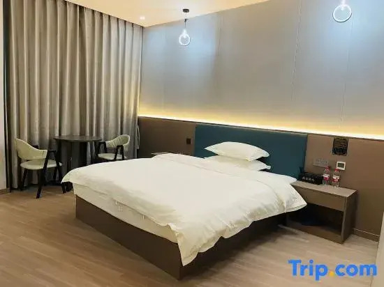 Xinlong Hotel, Dongfang