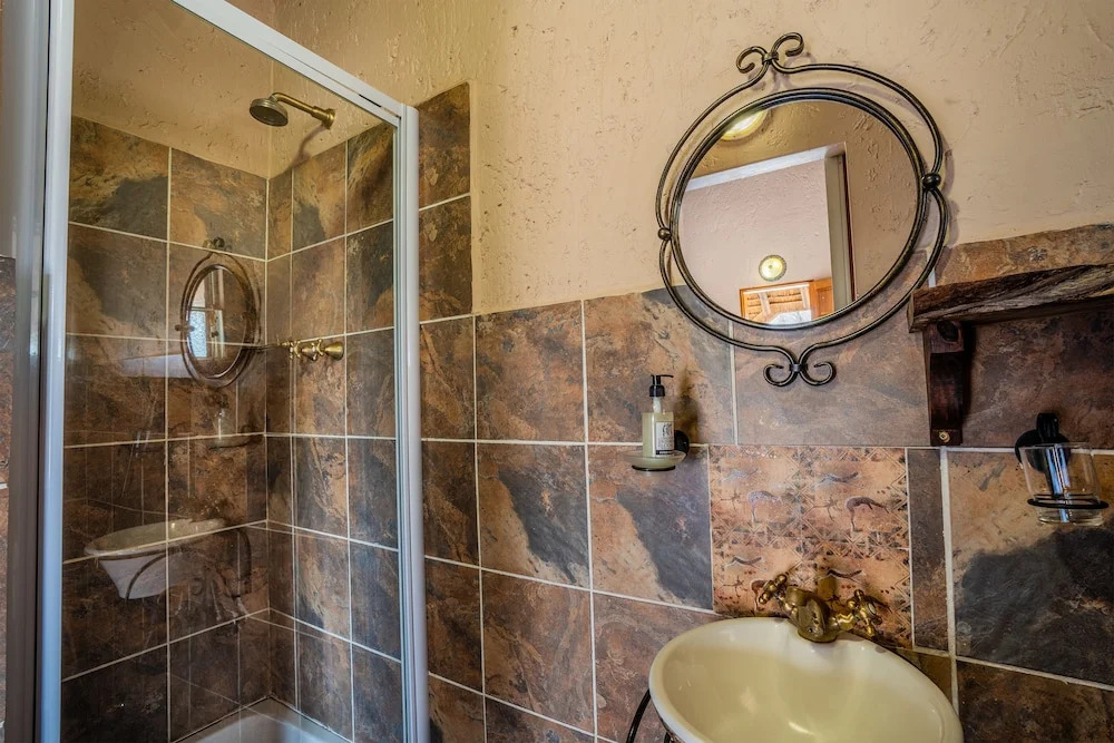 Grassland Safari Lodge