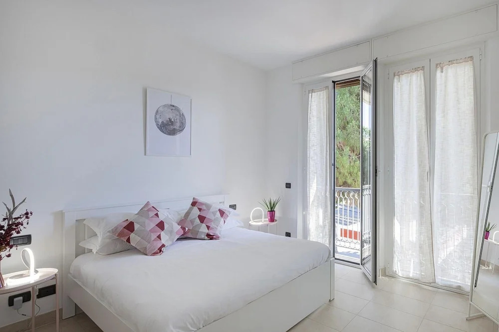 Shelley Apartments by Wonderful Italy