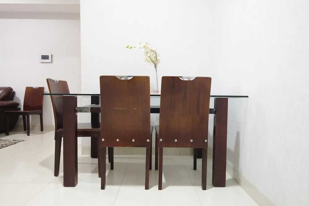 Elegant The Mansion Apartment near Kemayoran