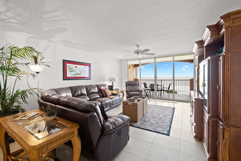 La Contessa 307 - Three Bedroom Condo