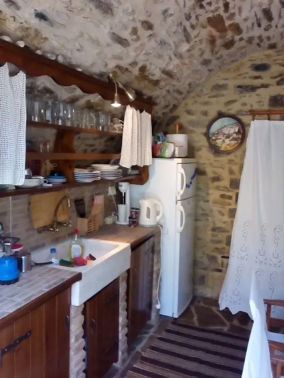 Mani Dere Tower Home