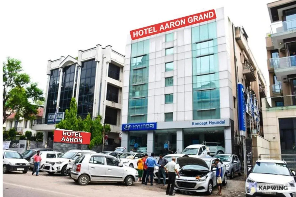 Parkland Kailash Colony