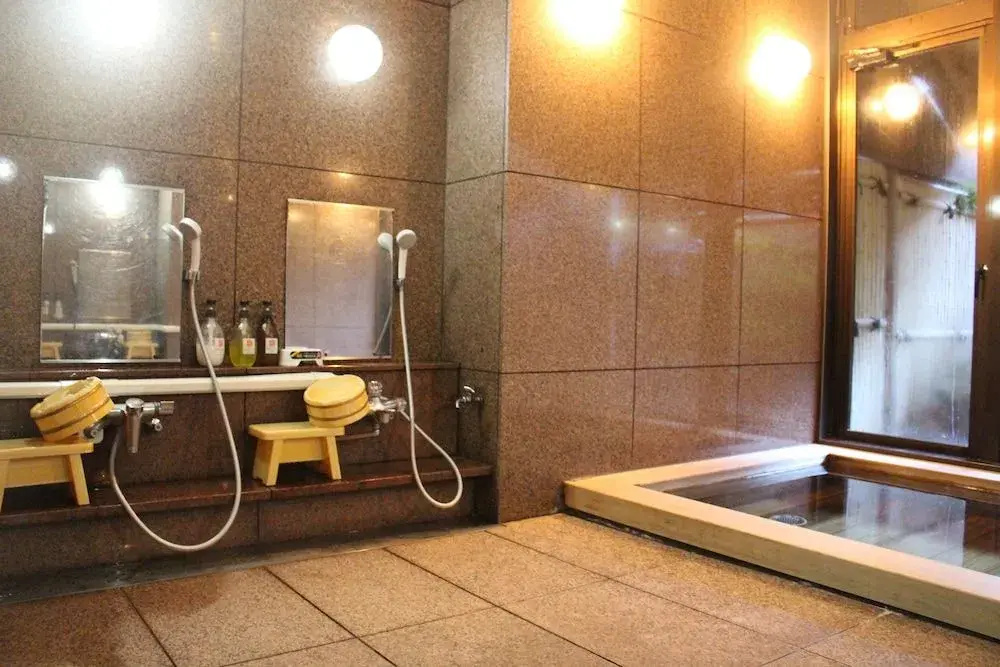 Shoji Mount Hotel