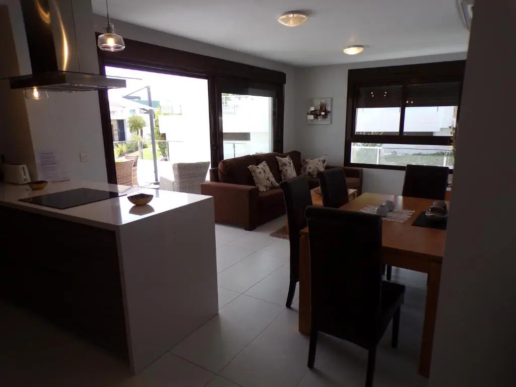 3 Bedroom Luxury Apartment Villamartin