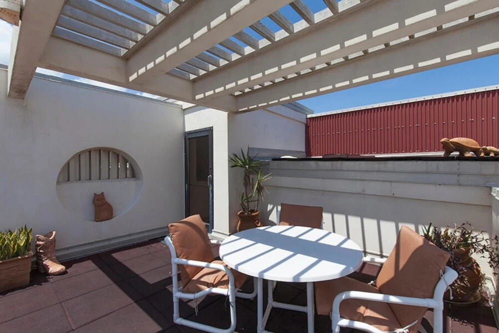 Saida Royale Condominium Penthouse 9154