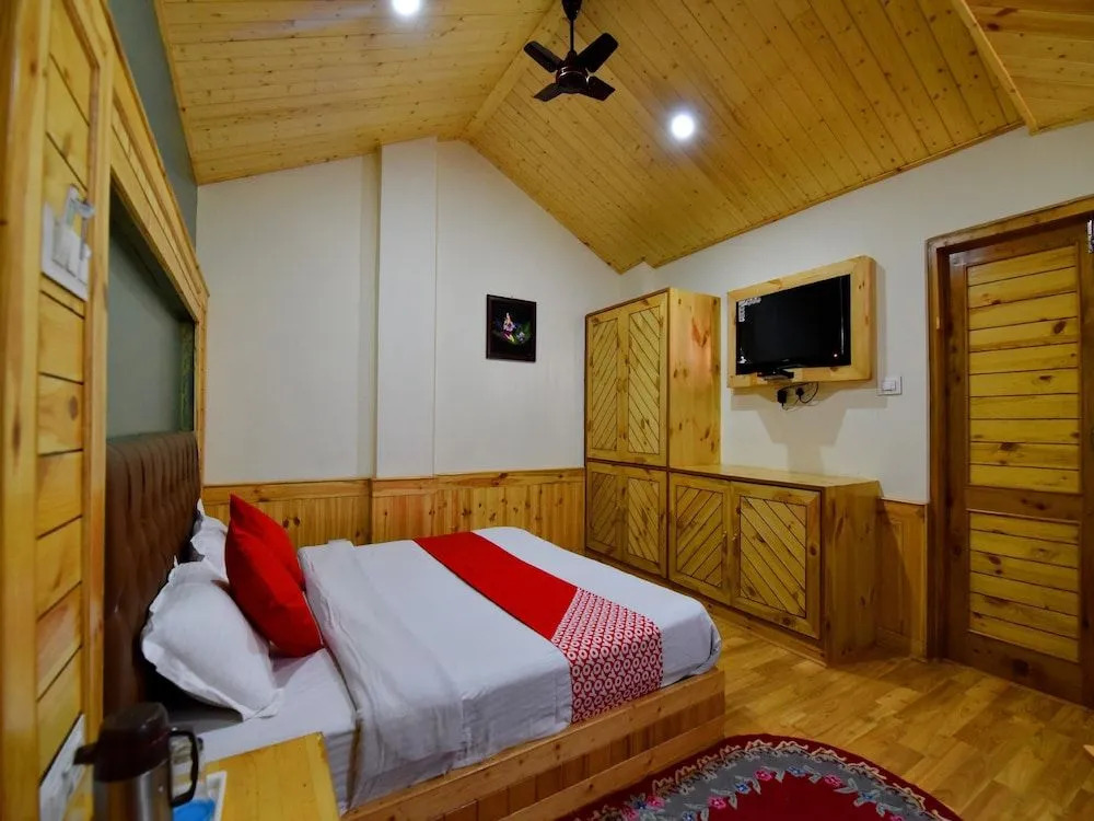 OYO 14409 Satyam Paradise Cottage