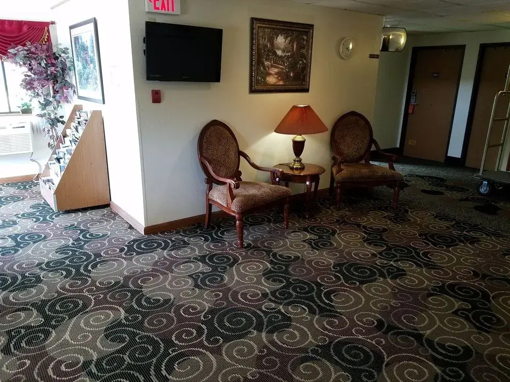 Super 8 Motel -Auburn