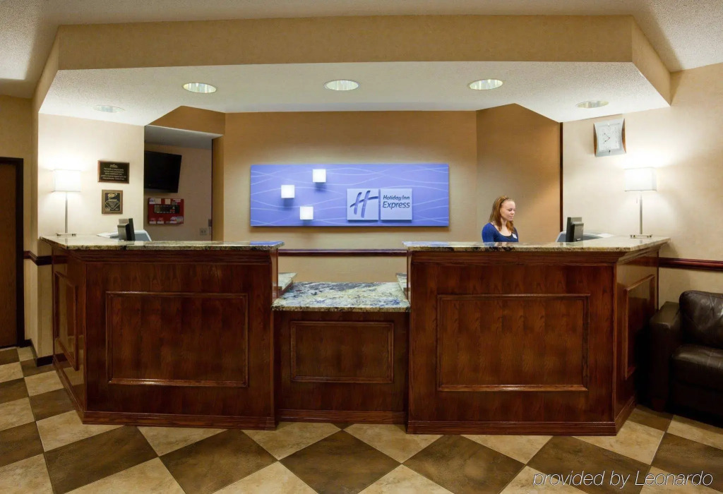 Holiday Inn Express Roseville-St. Paul by IHG