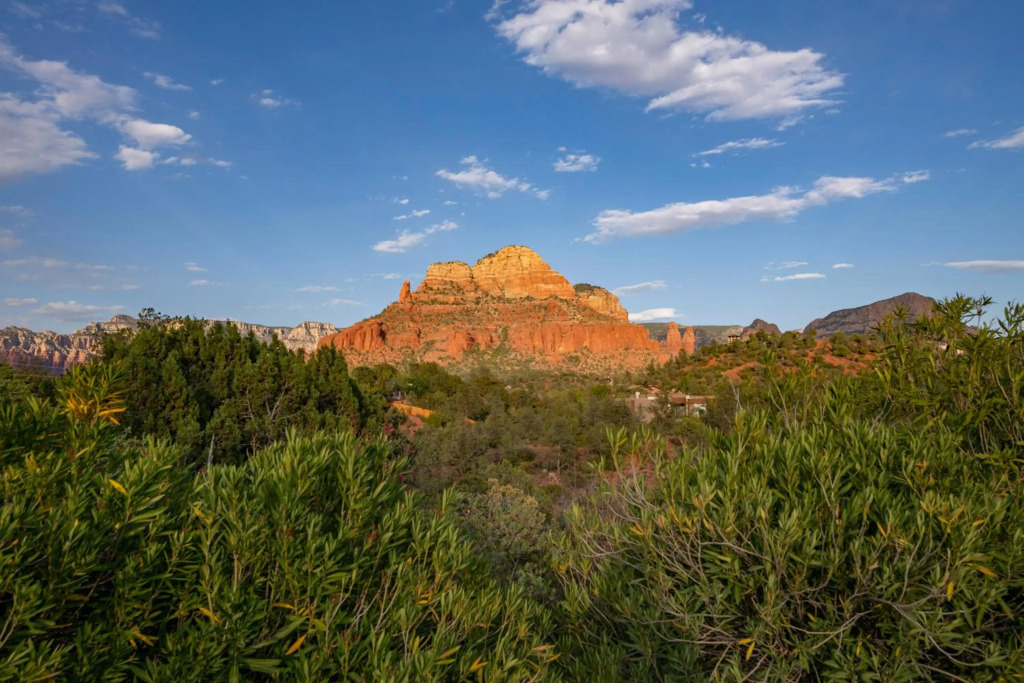 Sedona Red Rock Paradise Amazing Views and Hot Tub