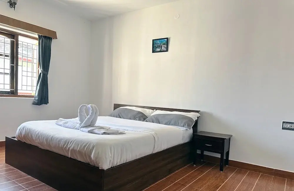 Travel & Stay